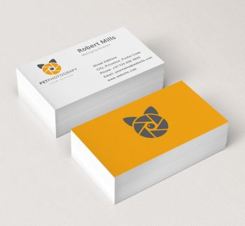 Pet-Photographer-Business-Card-Mockup