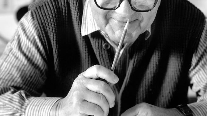 10-Iconic-Logo-Designers-of-All-Time-Paul-Rand