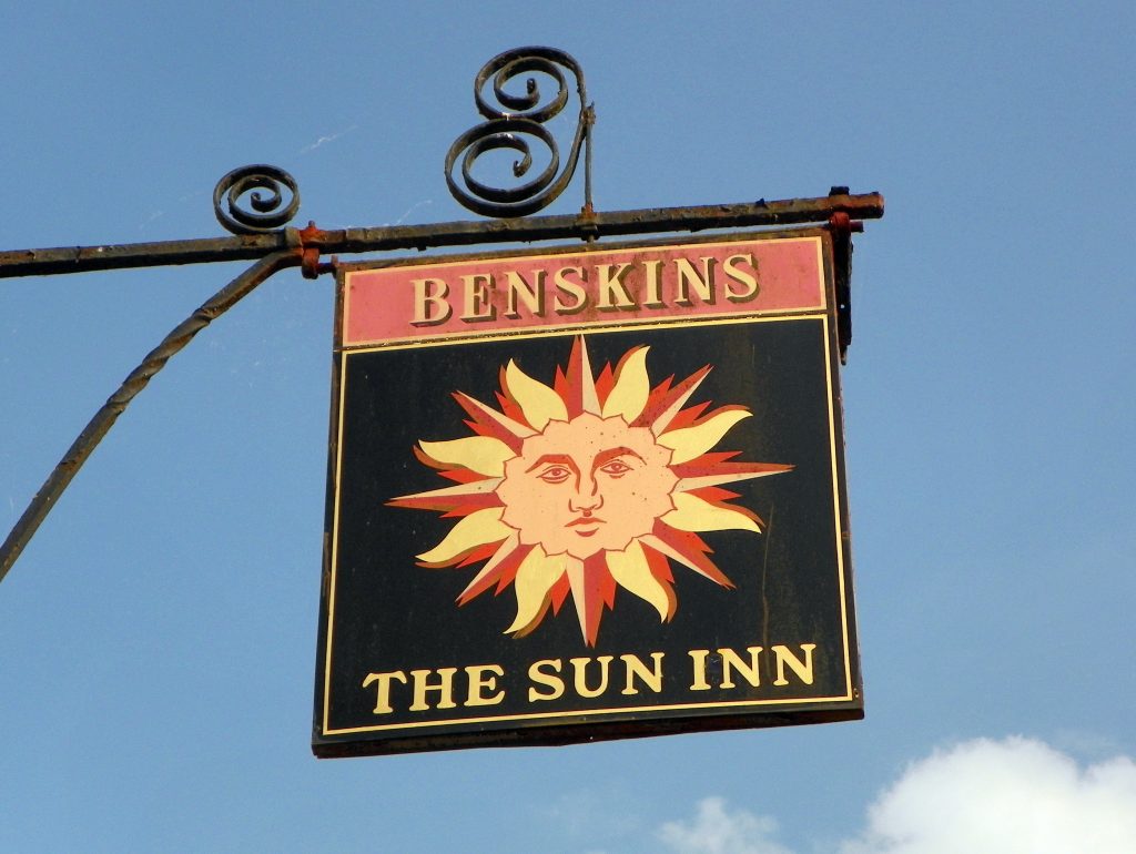 Logo history - The Sun Inn public house, Markyate, Hertfordshire