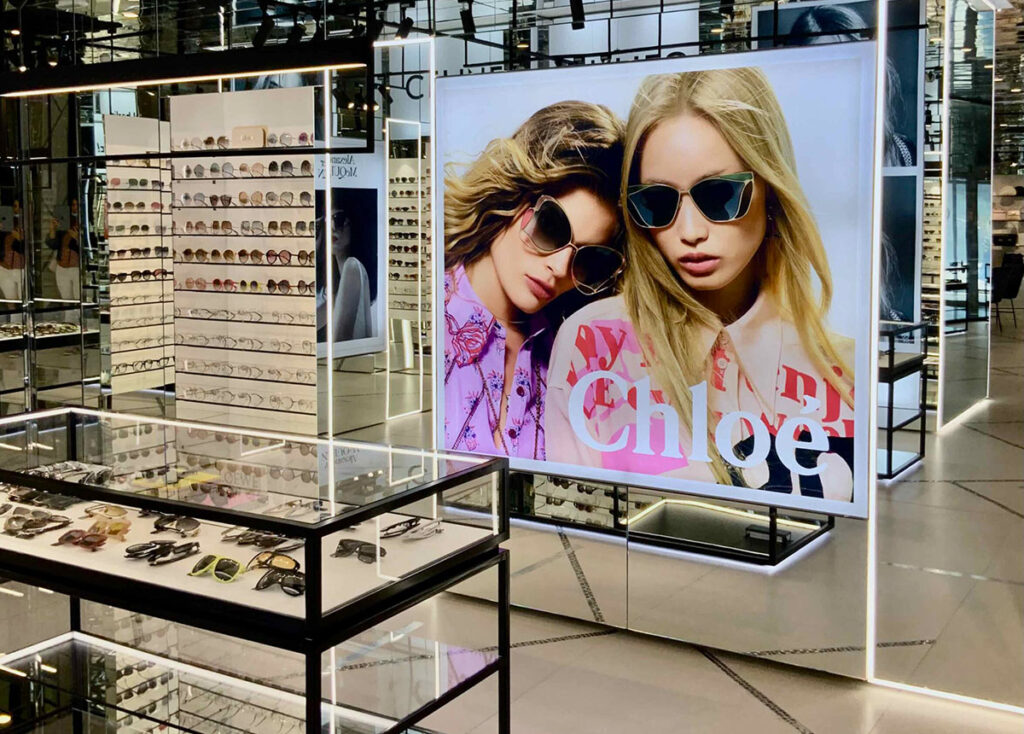 Large-Format-Fabric-Displays-01